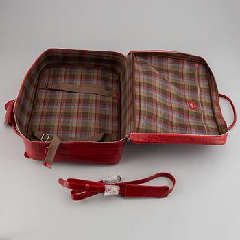 Mulberry, a travelbag and a shoulder bag.