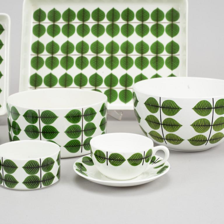 Stig Lindberg, mat- och teservis, porslin, 46 delar, "Berså"
Gustavsberg.