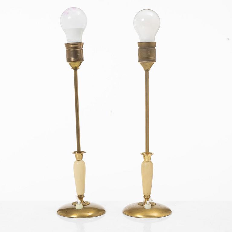 Bertil Brisborg, a pair of table lamps model 32149, Nordiska Kompaniet 1940s.