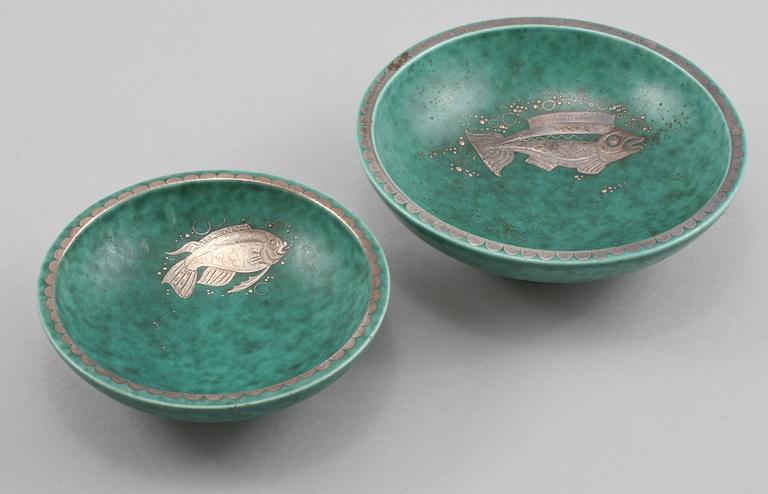 VAS samt SKÅLAR, 2 st, stengods, "Argenta", Wilhelm Kåge, Gustavsberg, omkring 1900-talets mitt.