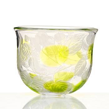 Olle Alberius, a glass bowl, Orrefors Sweden 1978.