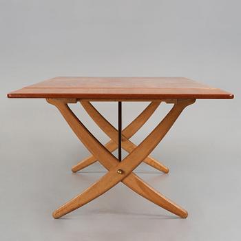 Hans J. Wegner, matbord med klaffar, "AT-314", Andreas Tuck, Danmark 1950-60-tal.