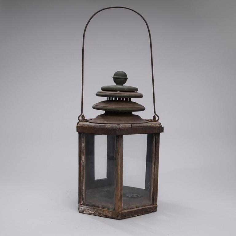 STALLYKTA, trä, glas och järn, 1800-tal.
