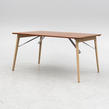 Børge Mogensen, dining table, model 162, Søborg Møbelfabrik, Denmark, 1950s.
