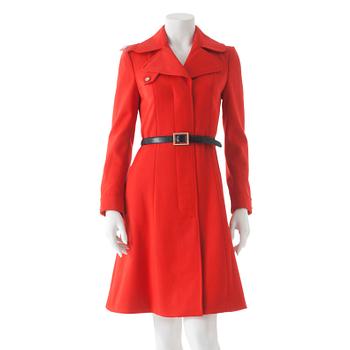 LOUIS FÉRAUD, a red woolblend coat from the 70s.