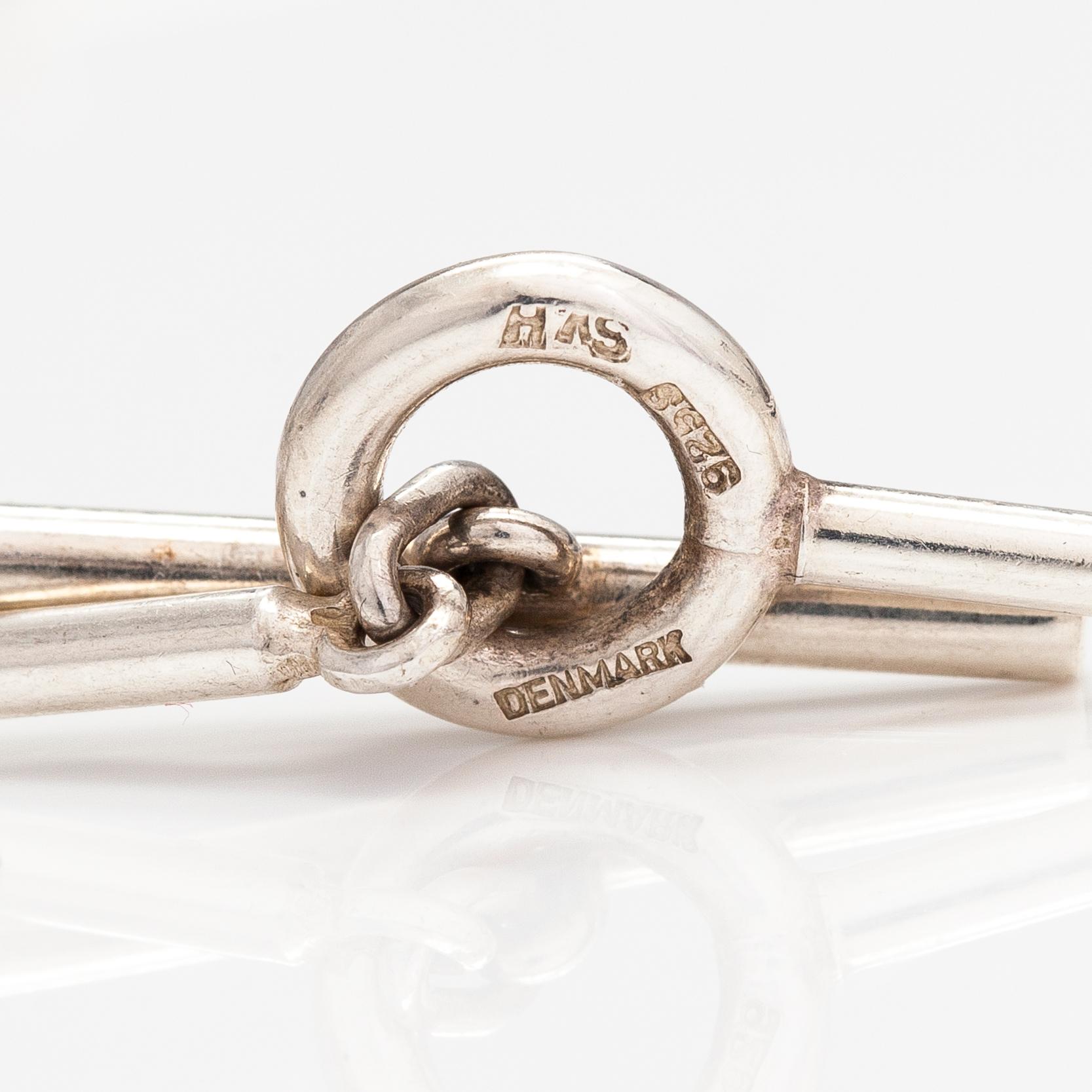 Two sterling silver neckalces, one with a rhodochrosite and one with an agate. Denmark.