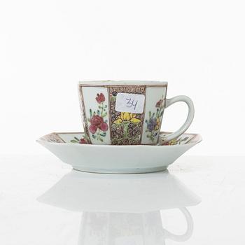 Koppar, åtta stycken, porslin. Qingdynastin, 1700-tal.