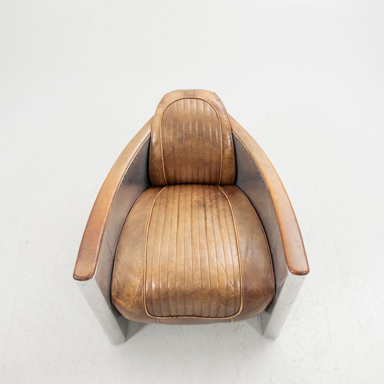 Timothy Oulton, armchair, "Tomcat", Artwood, 21st century.
