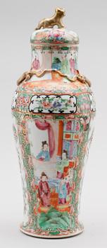 LOCKURNA, porslin, Kina, Kanton, 1800-tal.