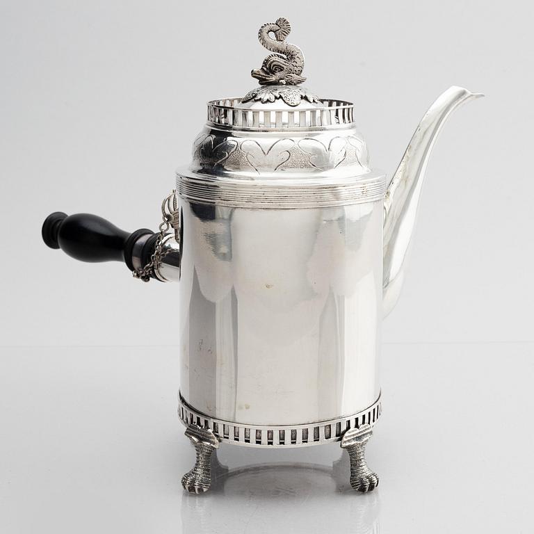 Fredrik Skough, kaffekanna, silver, (verksam 1824-1830) Borås. Empire.