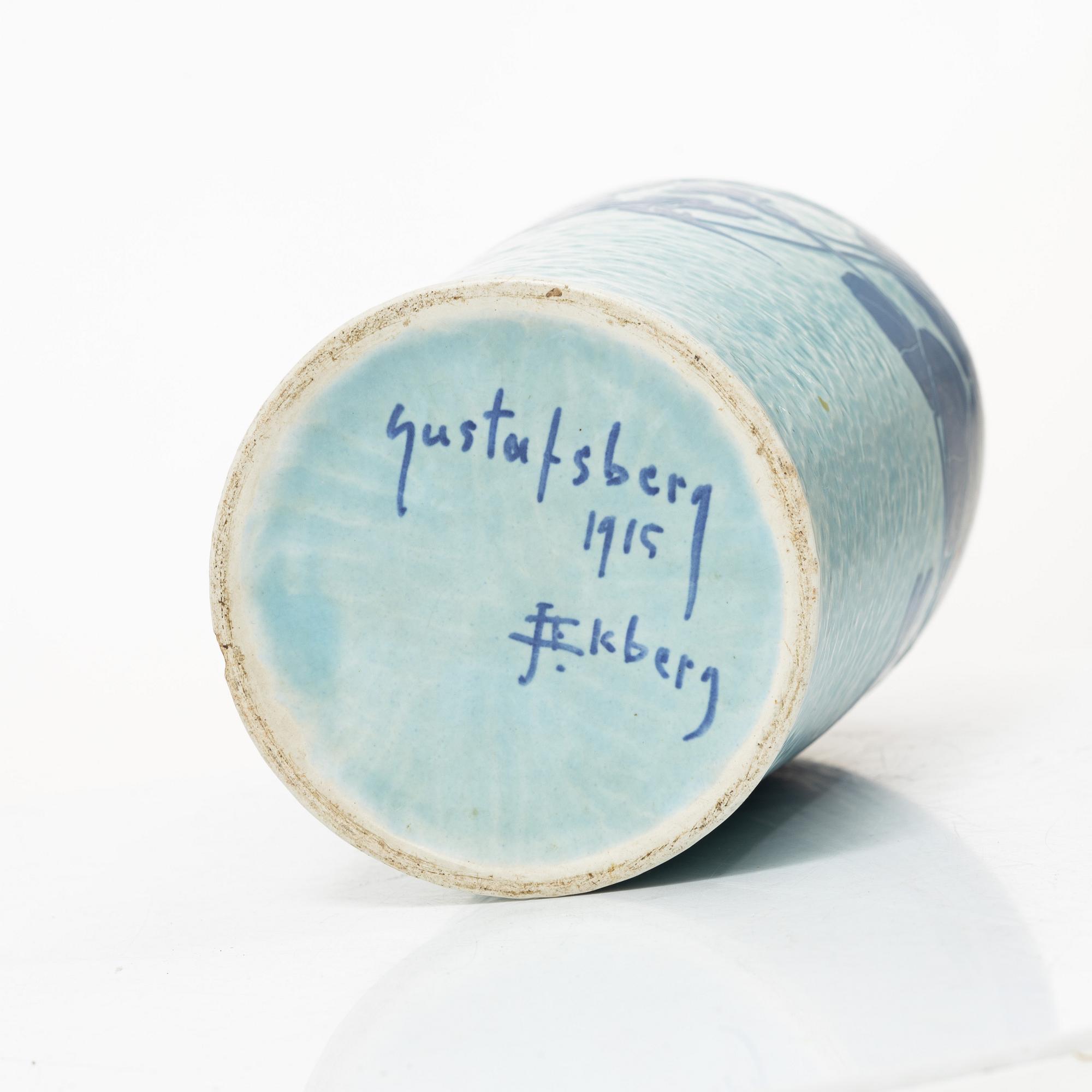 Josef Ekberg, A 'Sgraffito' vase, Gustavsberg, 1915.