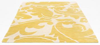 Marni, matta, tuftad, "Overleaf Yellow", The Rug Company, ca 263 x 180 cm.