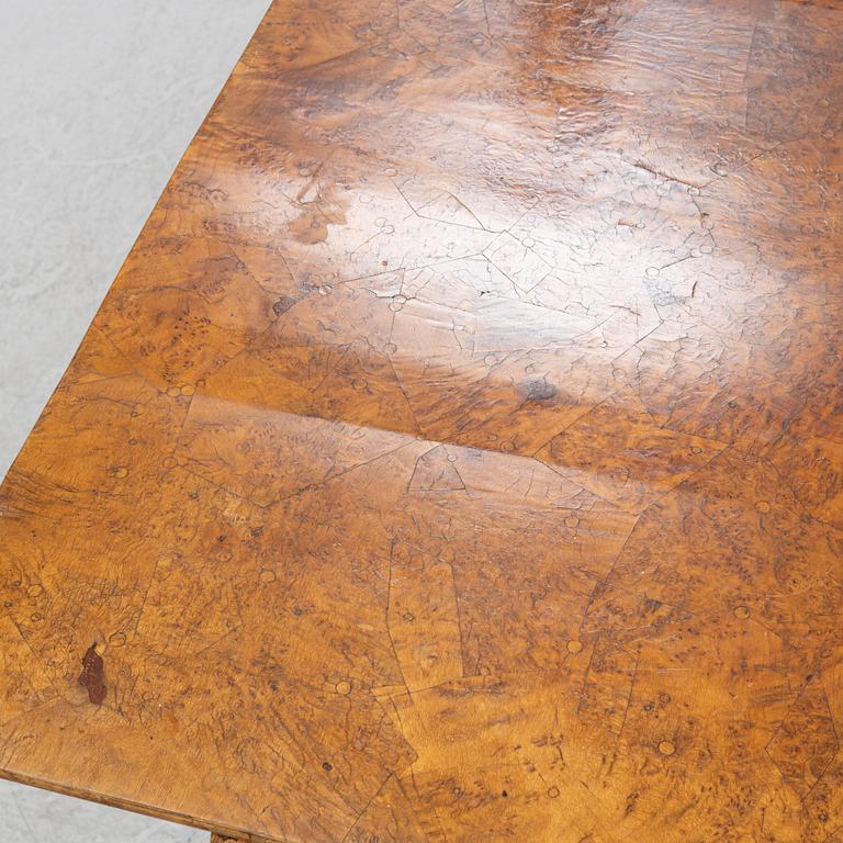 A Swedish alder and birch tilt-top table, early 19th Century.