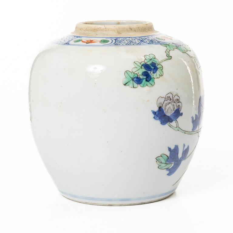 Kruka / bojan, porslin, Kina, Qingdynastin, Qianlong (1736-95).