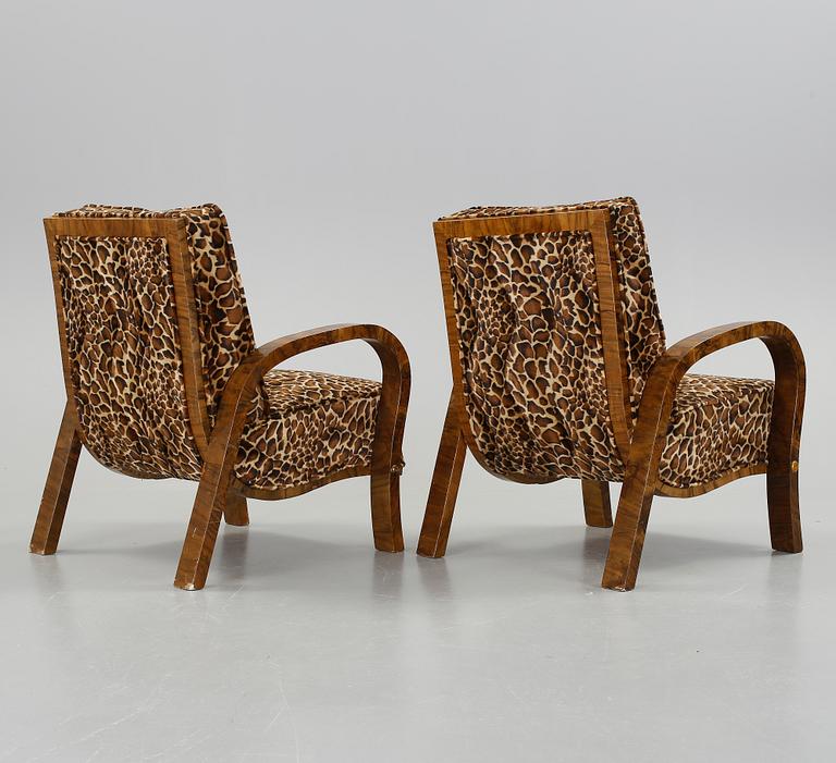 FÅTÖLJER, ett par, art deco, 1920/30-tal.