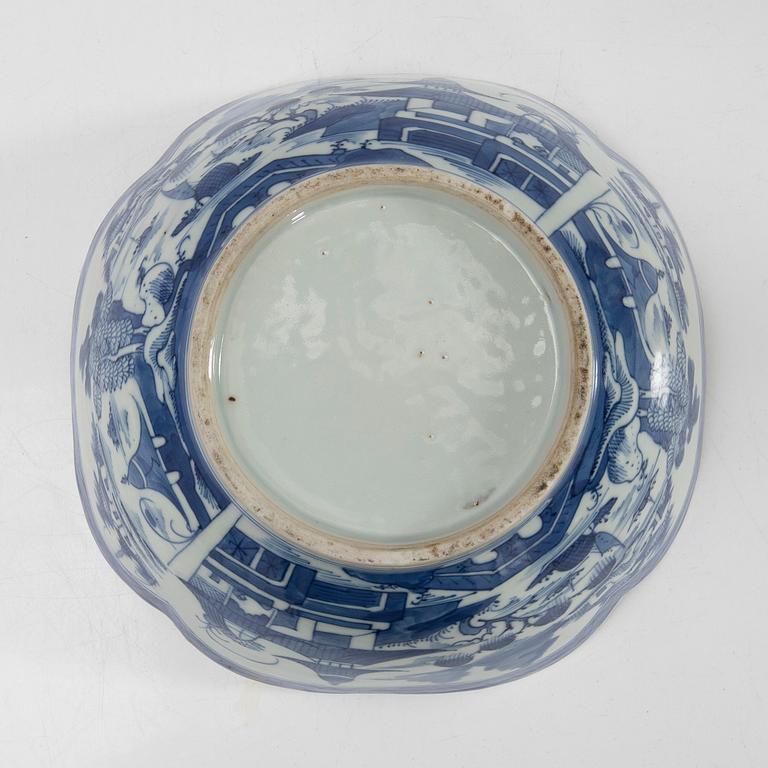 Skål, porslin, Kina 1800-tal.