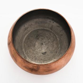 Maija Heikinheimo, a mid-20th-century copper bowl, manufacturer Valaistustyö for Artek.