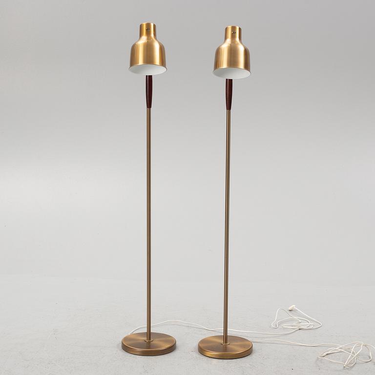 A pair of floor lights, Armaturhantverk, second half of the 20th Century.