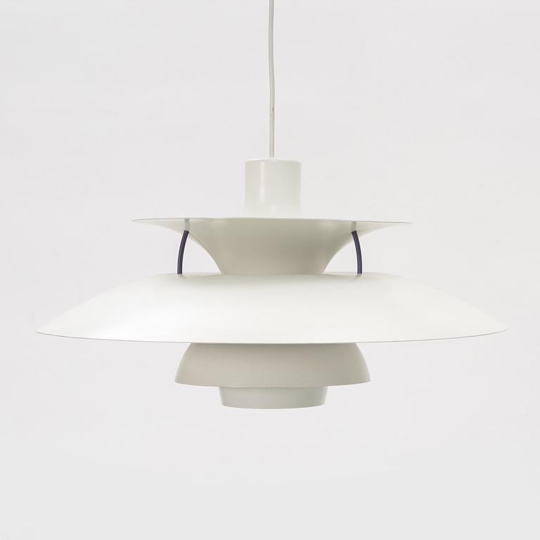 Poul Henningsen, taklampa, "PH-5", Louis Poulsen, Danmark.