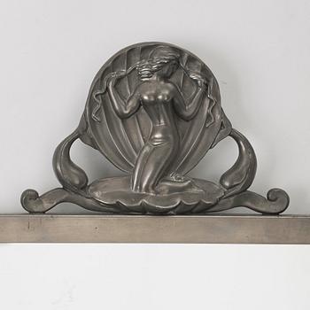 SWEDISH GRACE, spegel, Ystad Metall 1938.