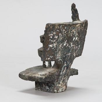 Kari Juva, bronsskulptur, signerad och daterad -88 samt monogramsignerad.