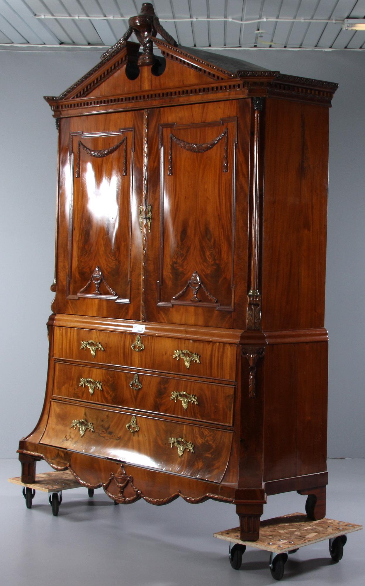 SALSSKÅP, Holland, 1700/1800-tal.