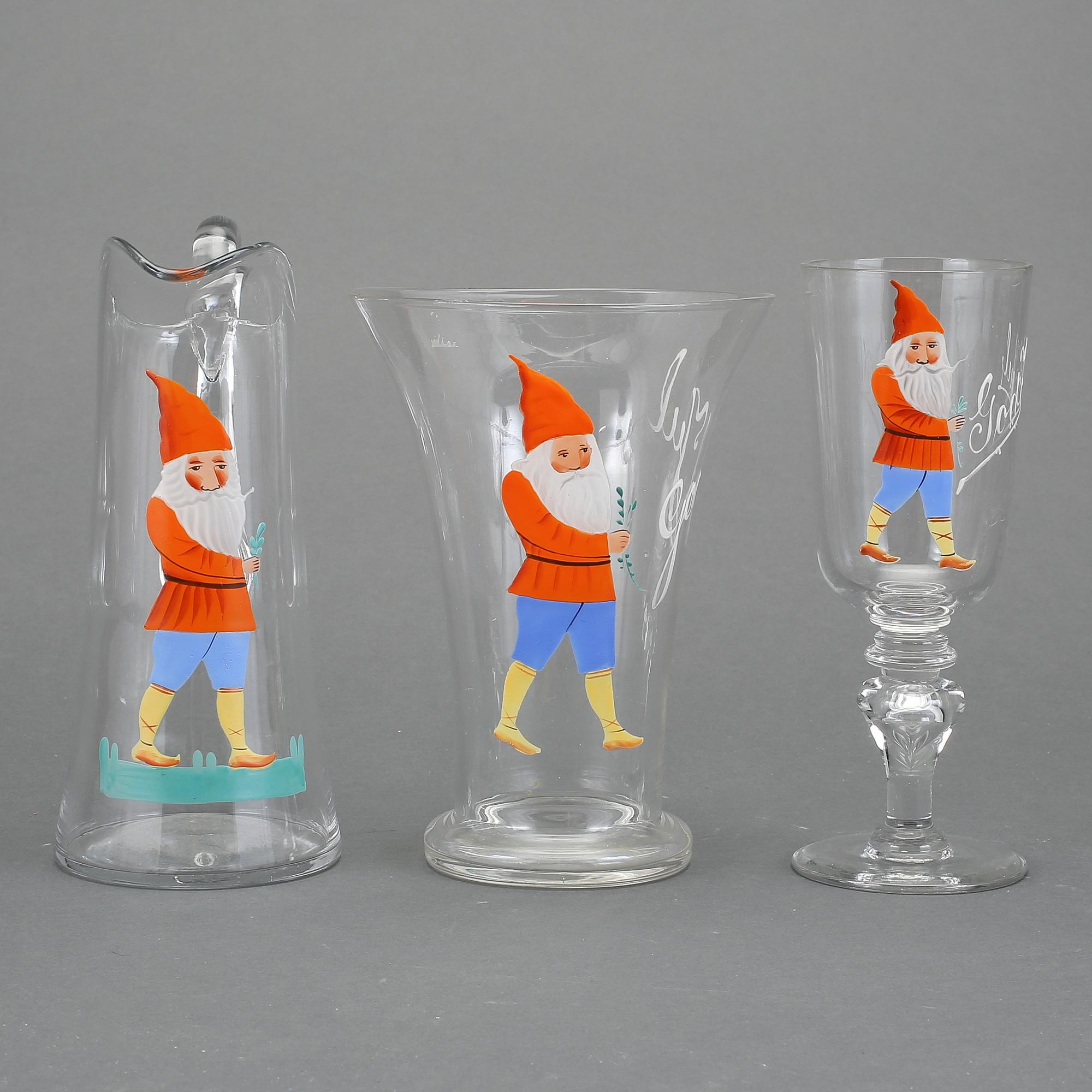 PARTI GLAS MED JULMOTIV, 3 delar, 1900-talets första hälft.