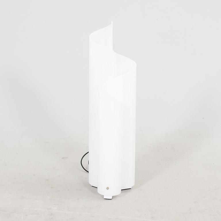 Vico Magistretti, "Chimera", golvlampa Artemide, Italien. Formgiven 1969, ny edition 1999.