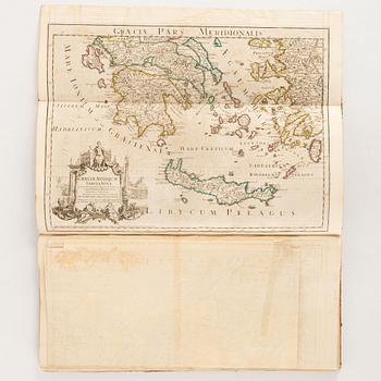 Atlas with 32 engraved maps.