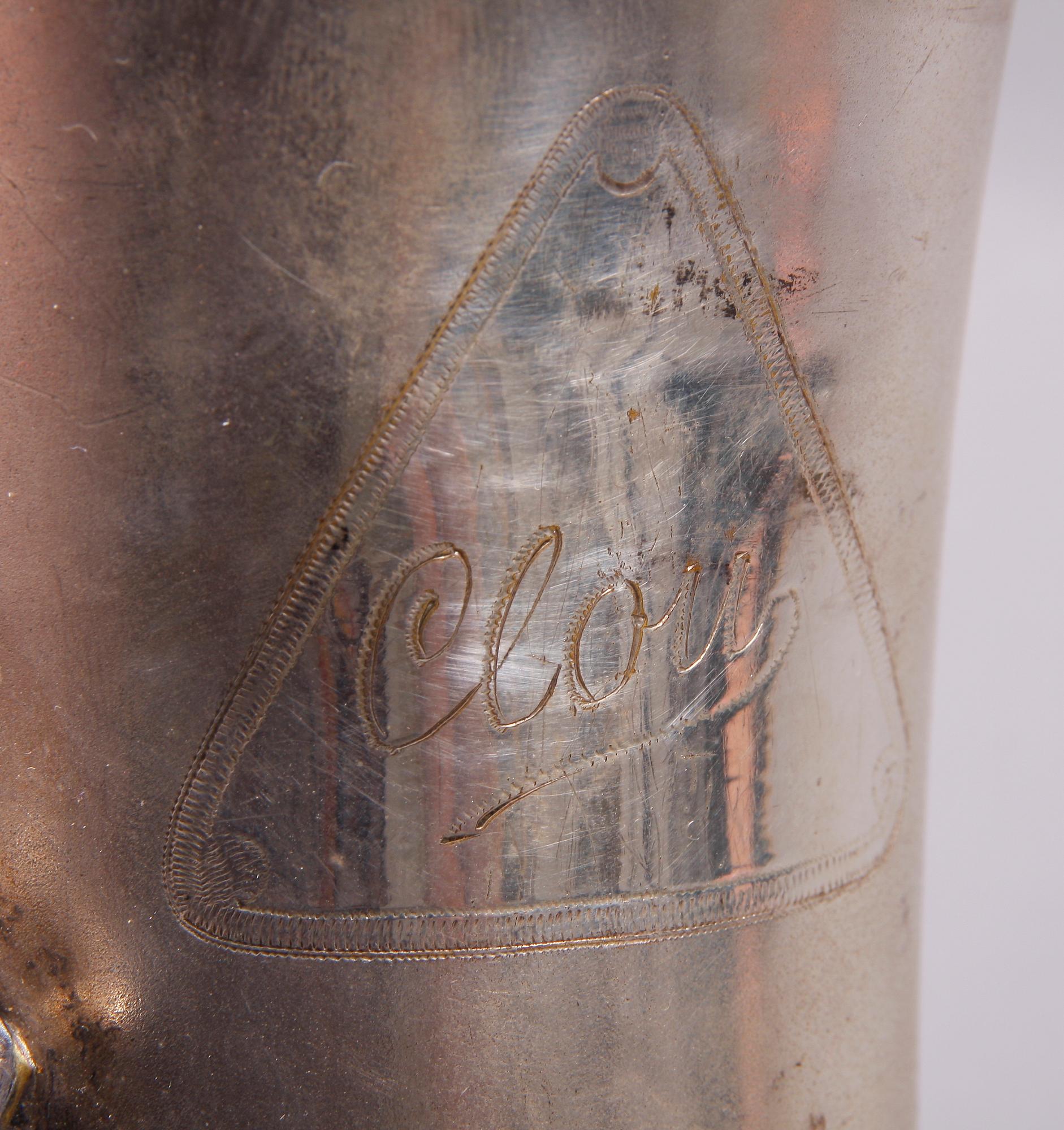 SAXOFON, vitmetall, Clou, troligen Frankrike, 1930-tal.