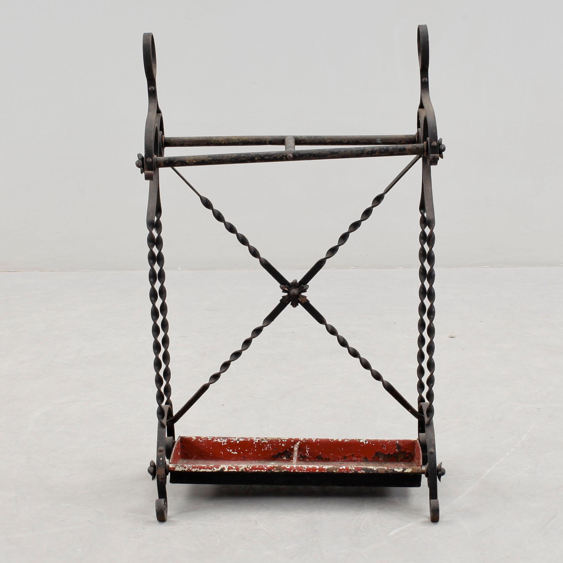 PARAPLYSTÄLL, smide, 1900-tal.