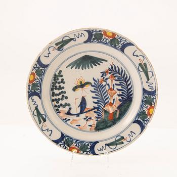 Tallrikar 6 st Holland/Frankrike 1700-talets mitt fajans.