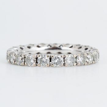 RING, 18K vitguld och diamanter tot ca 2.02 ct.