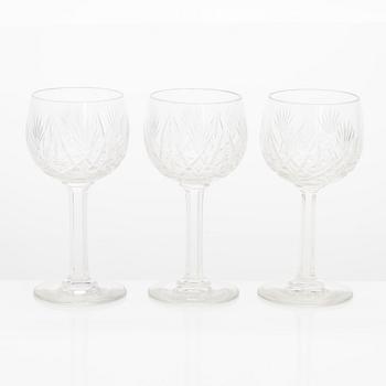 A 110-piece set of glassware from Riihimäen Lasi, Leo-, Yrjö and Aino series, mid- and latter half of the 20th century.