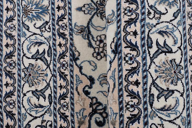 Matta, Nain, part silk, ca 200 x 154 cm.