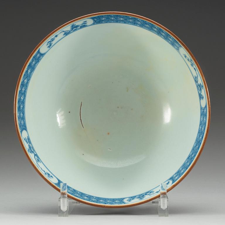 SKÅL, porslin. Qing dynastin, Kangxi (1662-1722).