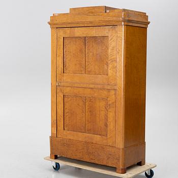 Cabinet, 19th century.