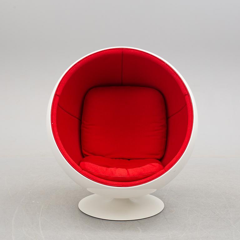 An 'Åskbollen' easy chair by Eero Aarnio, Adelta, Finland, designed 1965.