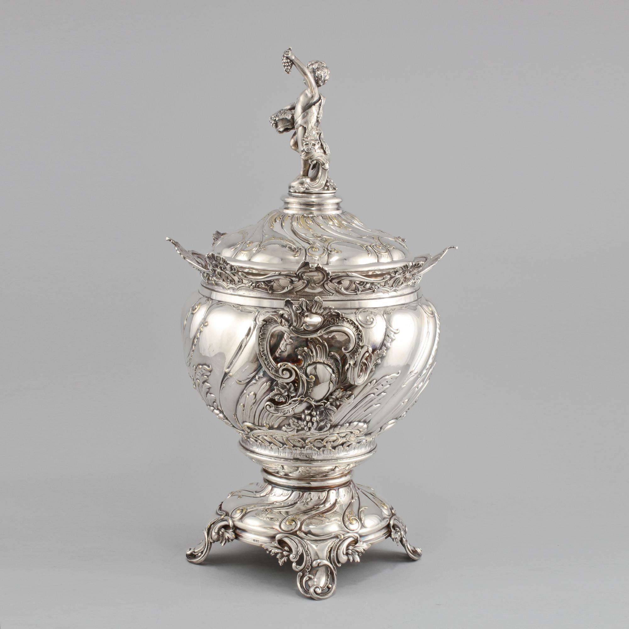 BÅLSKÅL, pläter, M&C, troligen England, sent 1800-tal.