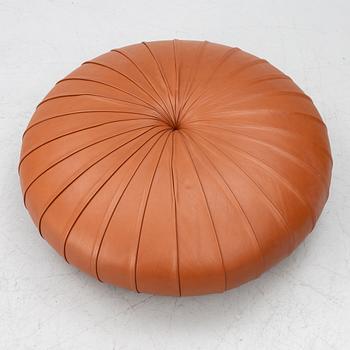 Sittpuff, "Esedra", Monica Förster.