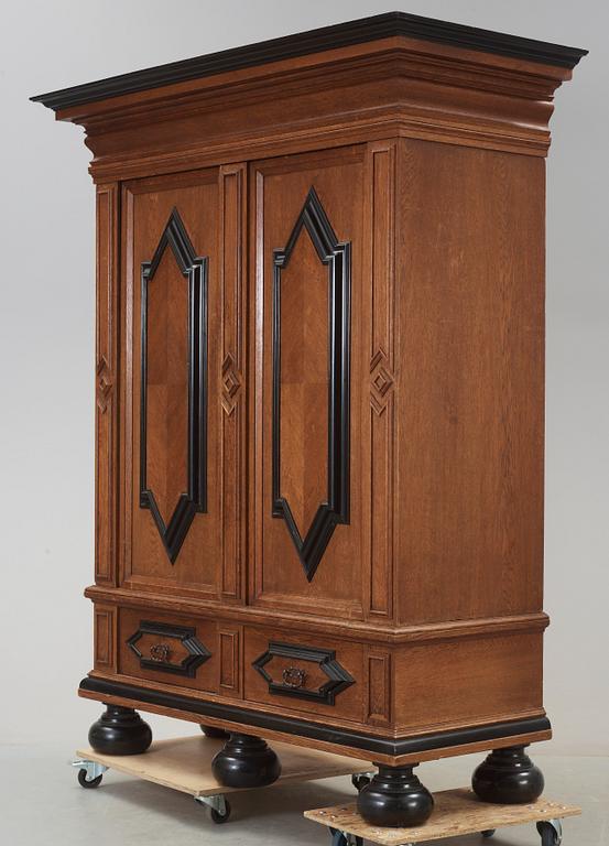 SKÅP, barockstil, 1900-talets första hälft.