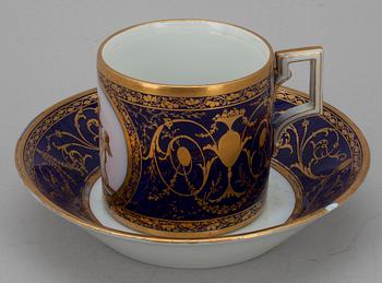 KOPP OCH FAT, Royal Porcelain Manufactory, Berlin 1800-talets första hälft.