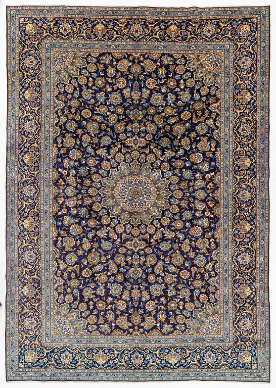 Matta, Keshan, ca 420 x 290 cm.