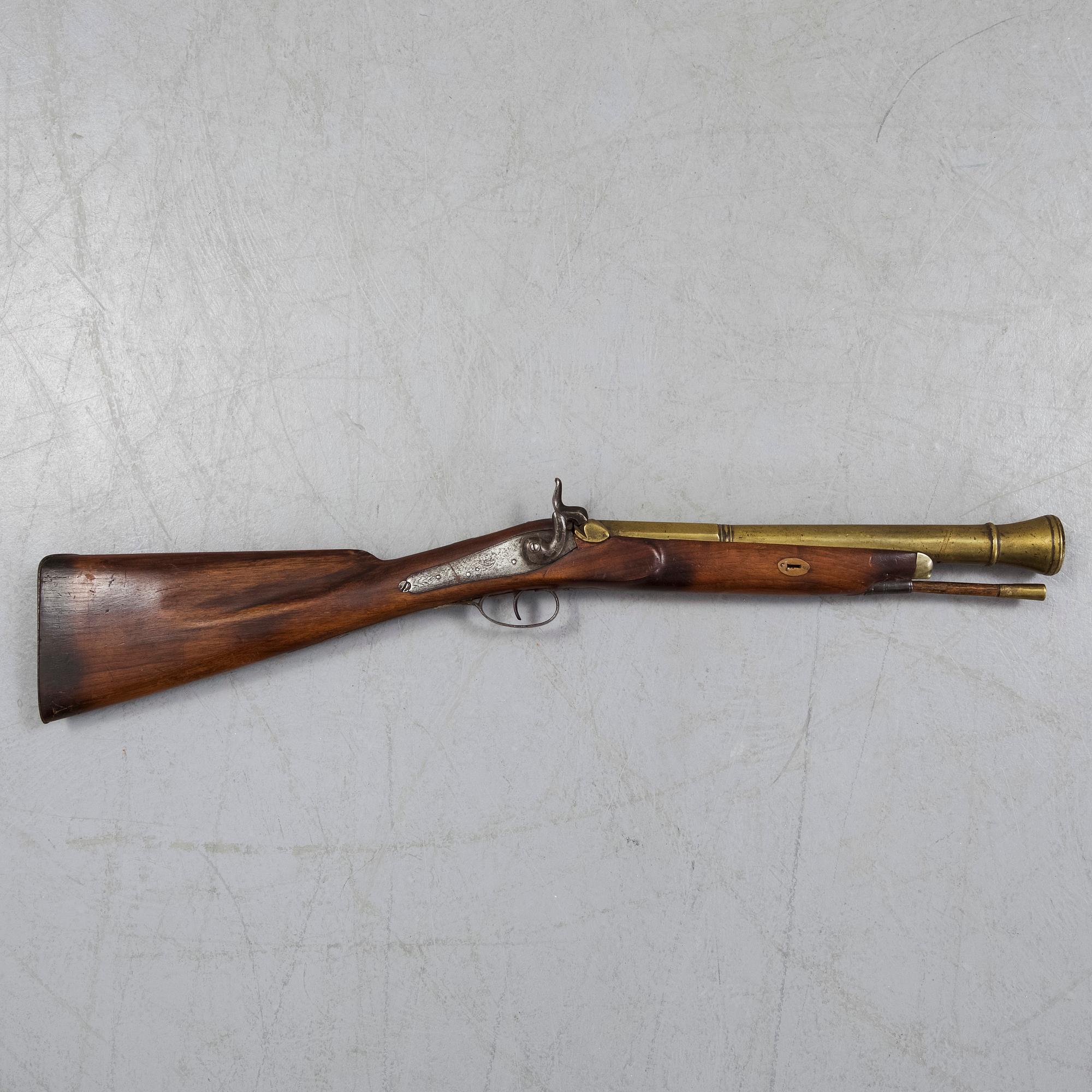A 19th century blunderbuss.