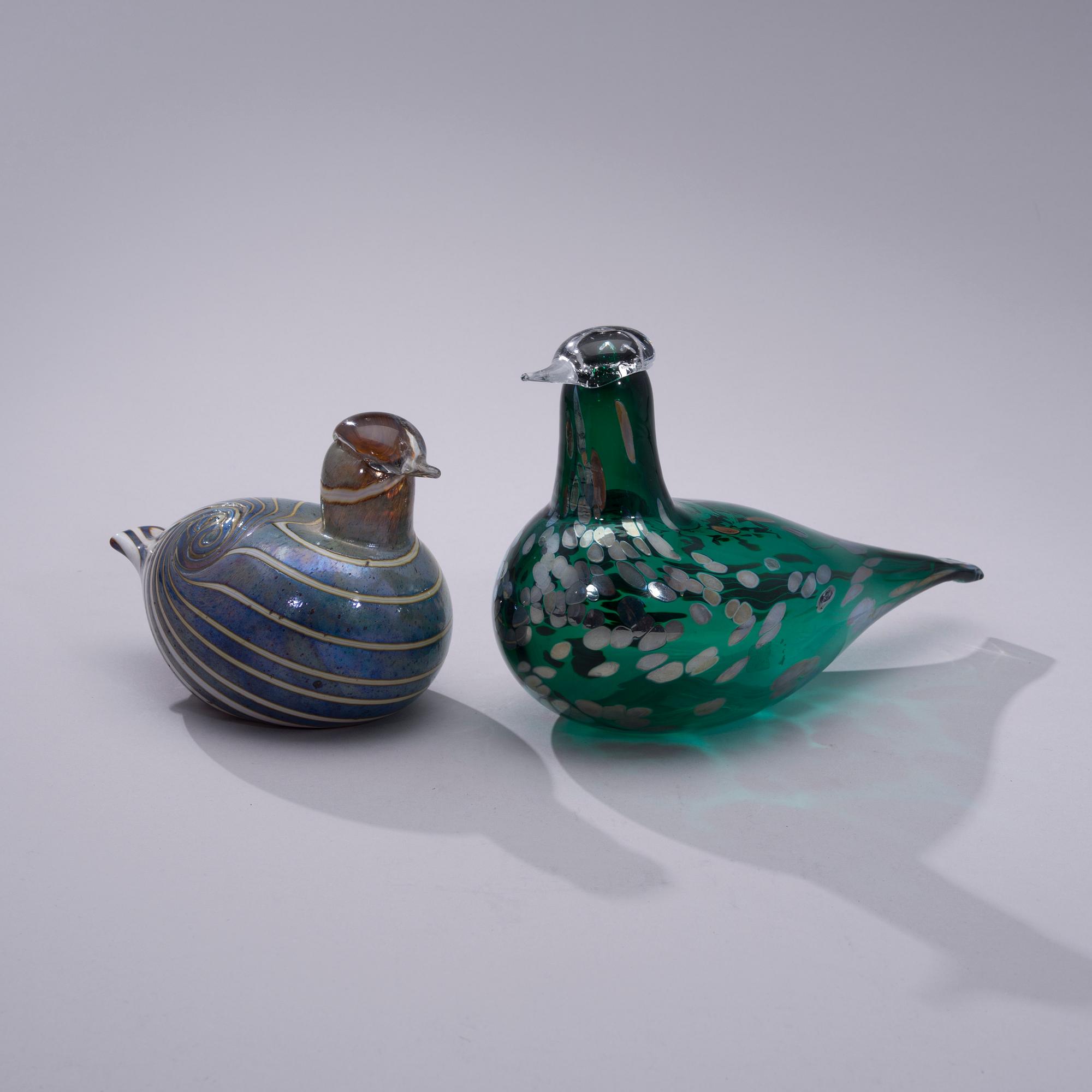 FIGURIN, 2 st, glas, signerad O. Toikka Nuutajärvi samt Oiva Toikka Nuutajärvi Notsjö.