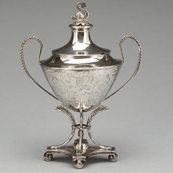 SOCKERSKÅL med LOCK, silver, empire, Erik Albrecht Körsner, Falun, 1818. Vikt 580 g.