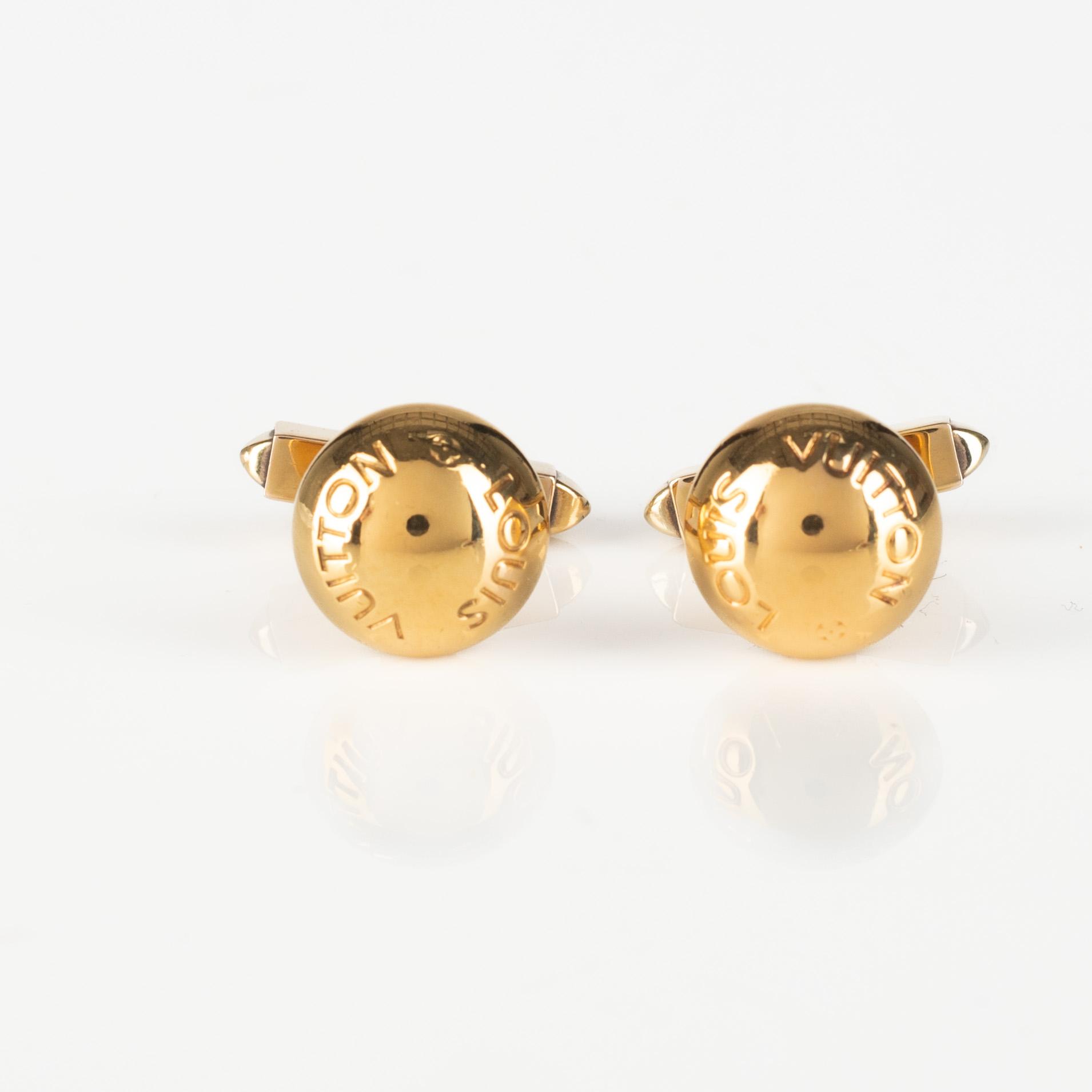 Louis Vuitton, cufflinks.
