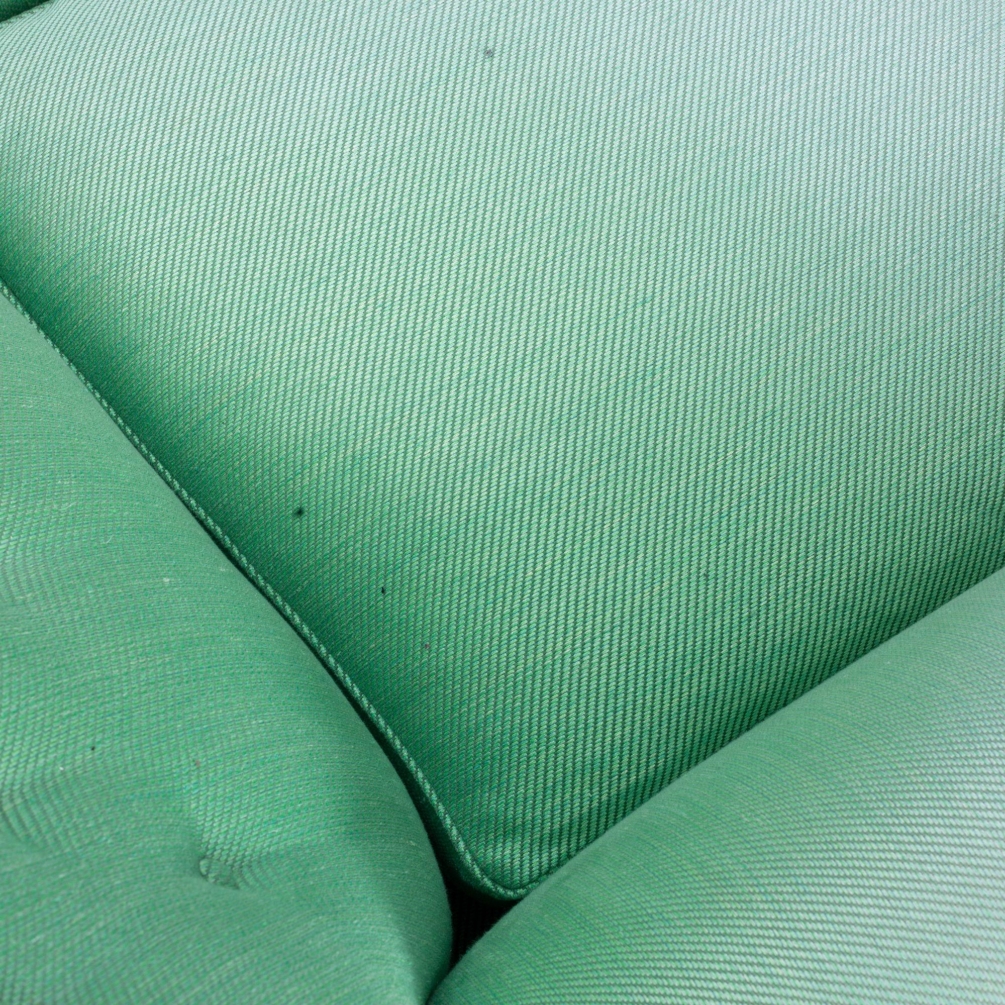 Josef Frank, model 968 sofa, Firma Svenskt Tenn.