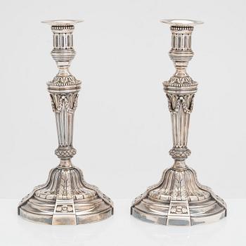 A pair of Dutch silver candlesticks, Louis XIV style, 20th century.