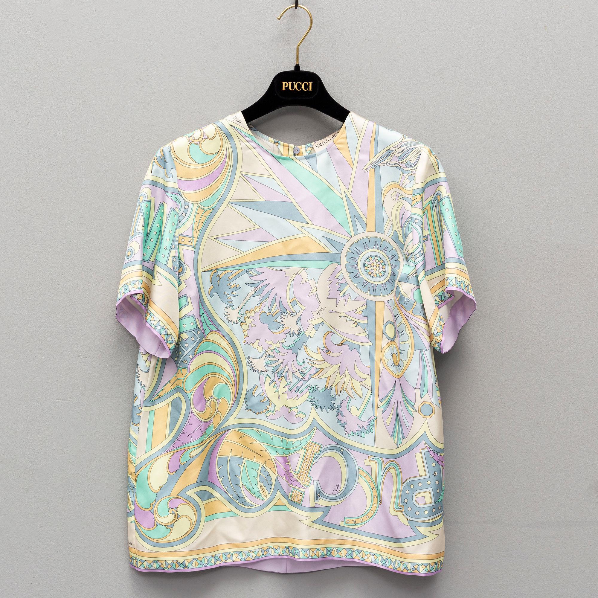 PUCCI, top, italiensk storlek 42. Resort Collection 2019.